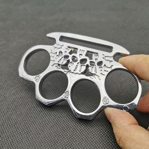 Brass Brass Self-defense brass-finger tiger outdoor defense kit carried by boys - Three Ghost Head Sil