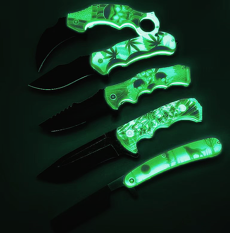 Novelty party glow knife Set，Luminous coating on the handle