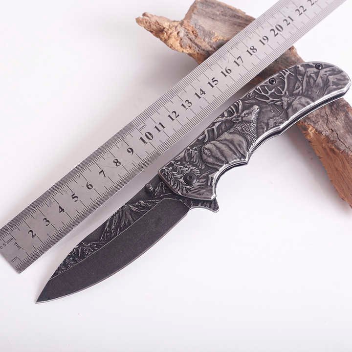 Professional Stainless Steel High Hardness Camping Pocket Knife With Relief Grip