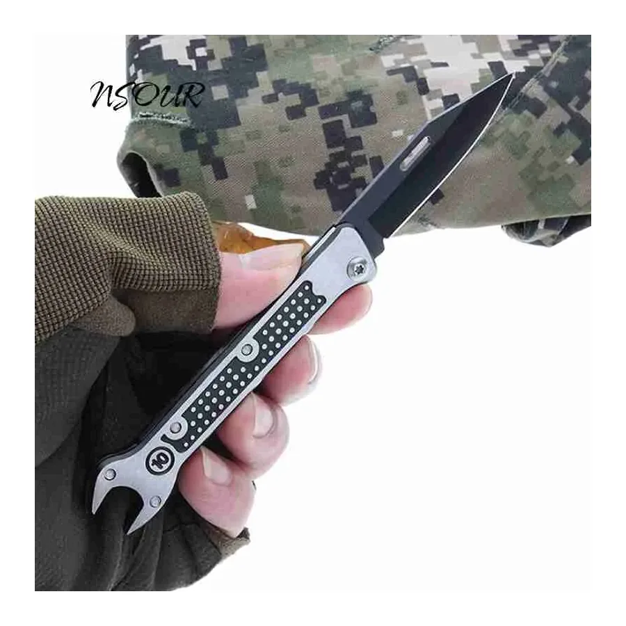Multifunctional Portable Folding Knife